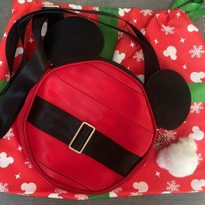 LIMITED EDITION Harveys x Disney Christmas Mickey convertible crossbody bag